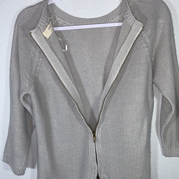 Zara Knit Gray Zipper Back Crewneck Pullover Sweater size Medium - Picture 8 of 12